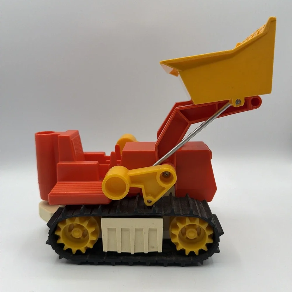 Vintage 1979 Fisher-Price 11